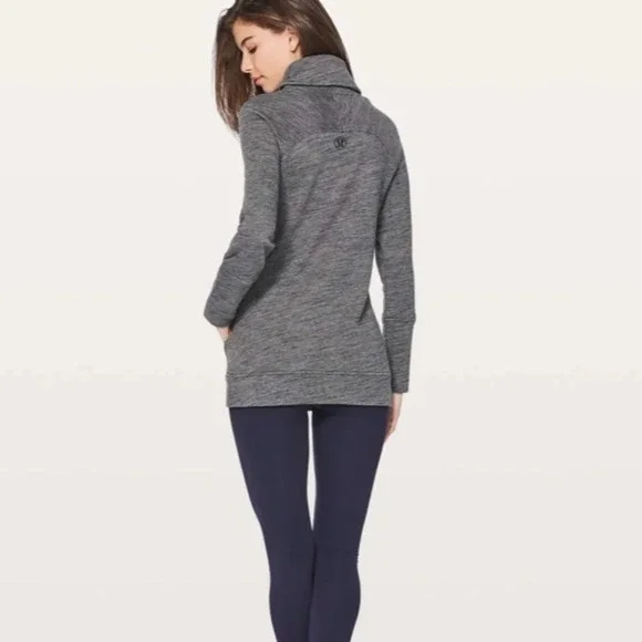 Lululemon To You Tunic Heathered Core Dark Grey Size 4 - Picture 2 of 8